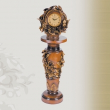 1635 AP1 Flower figured Large Table Clock